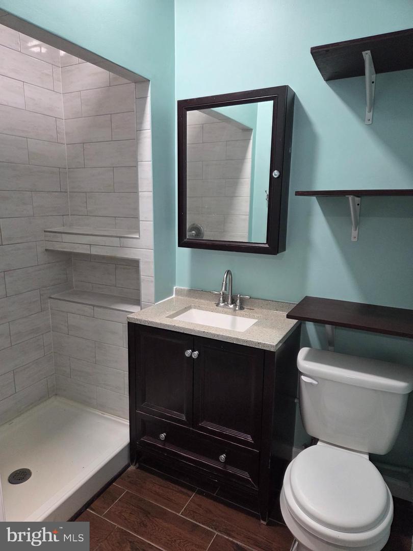 8004 GRACIE DR, MANASSAS, Virginia 20112, 3 Bedrooms Bedrooms, ,2 BathroomsBathrooms,Residential,For sale,8004 GRACIE DR,VAPW2113826 MLS # VAPW2113826