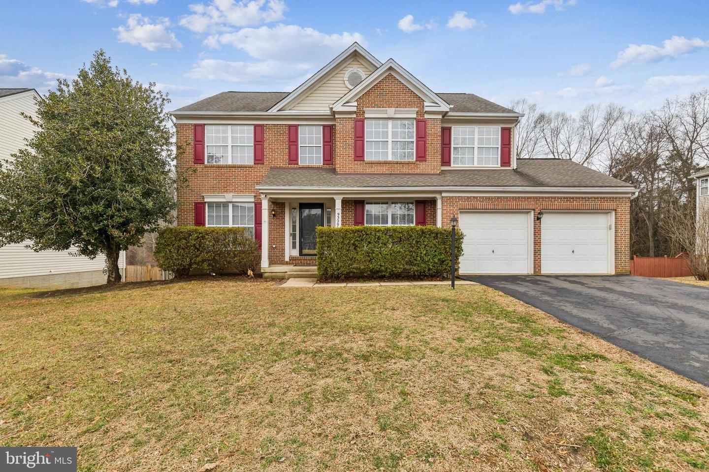 9320 CROSSED SABRES CT, MANASSAS, Virginia 20111, 5 Bedrooms Bedrooms, ,3 BathroomsBathrooms,Residential,For sale,9320 CROSSED SABRES CT,VAPW2113856 MLS # VAPW2113856