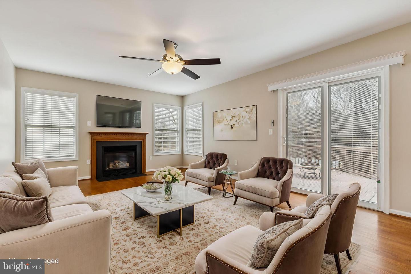 9320 CROSSED SABRES CT, MANASSAS, Virginia 20111, 5 Bedrooms Bedrooms, ,3 BathroomsBathrooms,Residential,For sale,9320 CROSSED SABRES CT,VAPW2113856 MLS # VAPW2113856