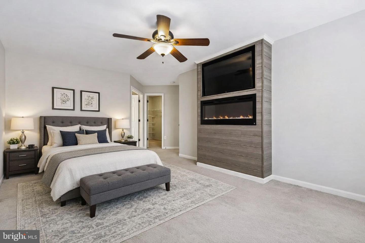 9320 CROSSED SABRES CT, MANASSAS, Virginia 20111, 5 Bedrooms Bedrooms, ,3 BathroomsBathrooms,Residential,For sale,9320 CROSSED SABRES CT,VAPW2113856 MLS # VAPW2113856