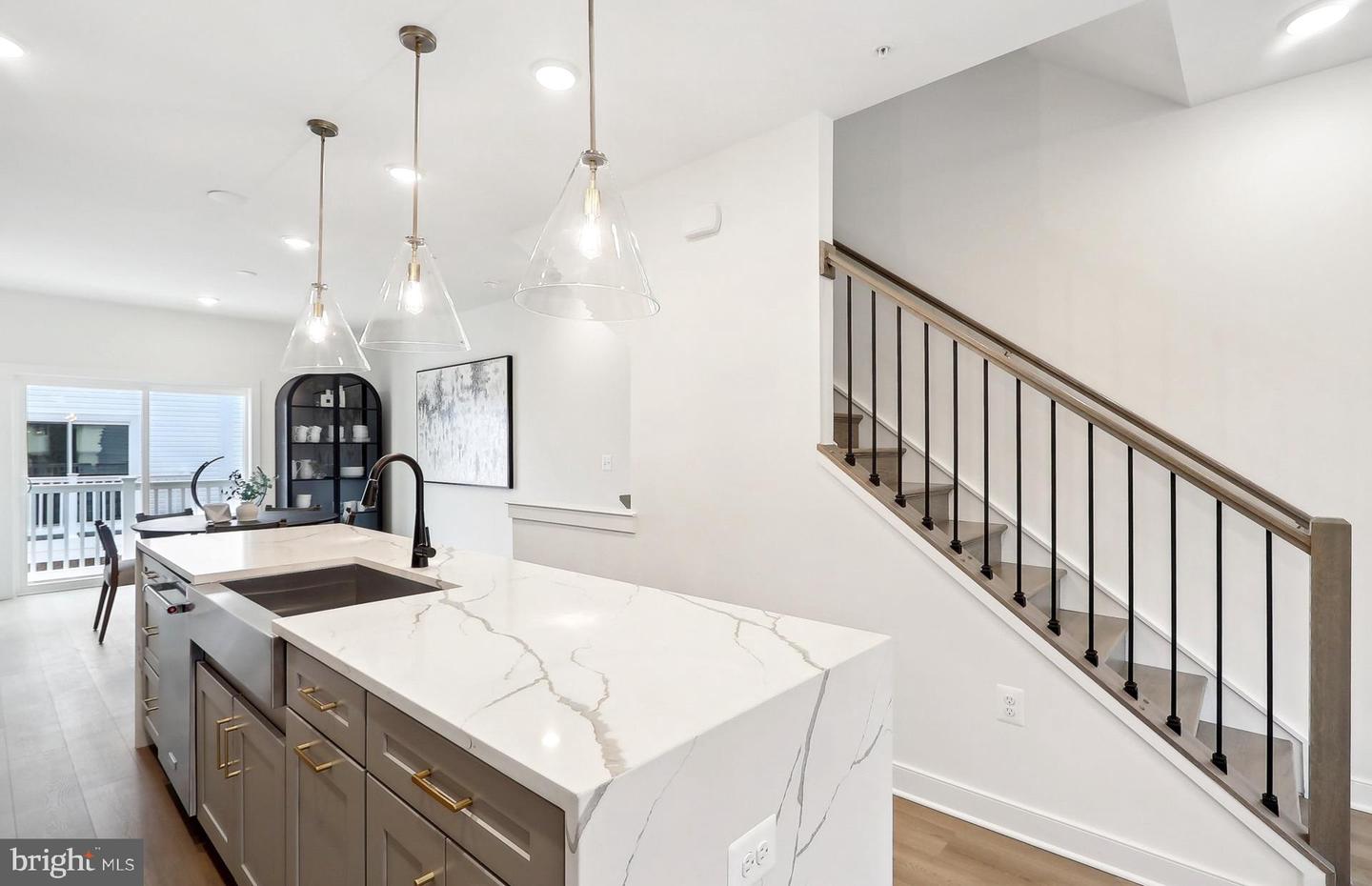 42619 BLACK ANGUS DR, ASHBURN, Virginia 20148, 3 Bedrooms Bedrooms, ,3 BathroomsBathrooms,Residential,For sale,42619 BLACK ANGUS DR,VALO2117502 MLS # VALO2117502