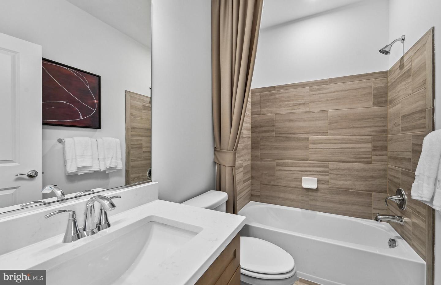 42621 BLACK ANGUS DR, ASHBURN, Virginia 20148, 3 Bedrooms Bedrooms, ,2 BathroomsBathrooms,Residential,For sale,42621 BLACK ANGUS DR,VALO2117514 MLS # VALO2117514