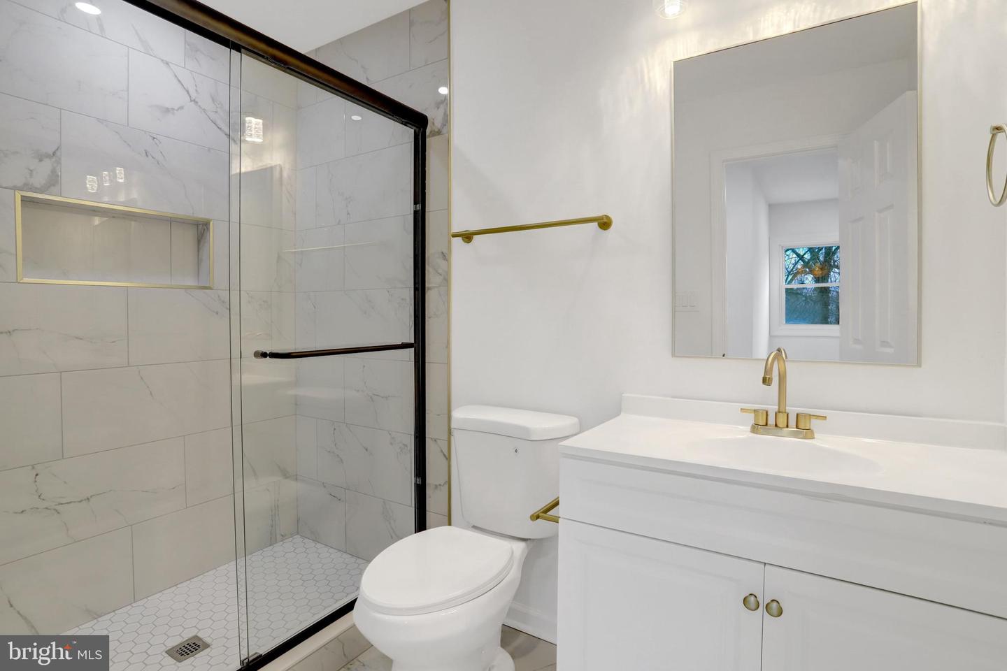 4816 EDWARDS ST, ALEXANDRIA, Virginia 22312, 4 Bedrooms Bedrooms, ,4 BathroomsBathrooms,Residential,For sale,4816 EDWARDS ST,VAFX2294490 MLS # VAFX2294490