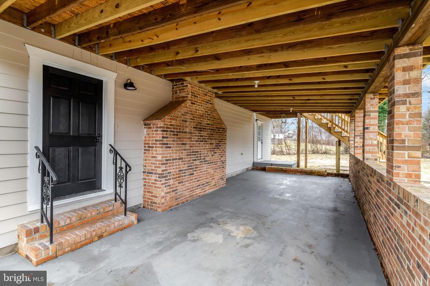 4816 EDWARDS ST, ALEXANDRIA, Virginia 22312, 4 Bedrooms Bedrooms, ,4 BathroomsBathrooms,Residential,For sale,4816 EDWARDS ST,VAFX2294490 MLS # VAFX2294490