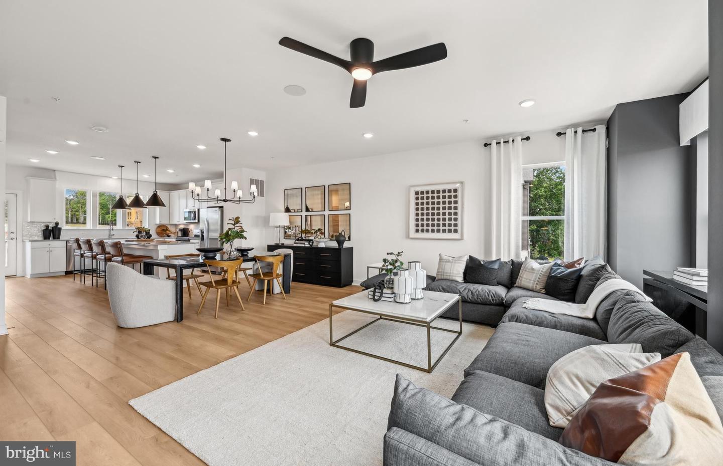 42617 BLACK ANGUS DR, ASHBURN, Virginia 20148, 3 Bedrooms Bedrooms, ,2 BathroomsBathrooms,Residential,For sale,42617 BLACK ANGUS DR,VALO2117524 MLS # VALO2117524