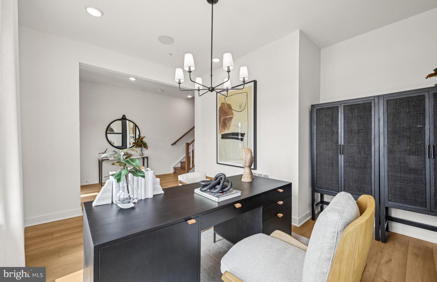 42617 BLACK ANGUS DR, ASHBURN, Virginia 20148, 3 Bedrooms Bedrooms, ,2 BathroomsBathrooms,Residential,For sale,42617 BLACK ANGUS DR,VALO2117524 MLS # VALO2117524