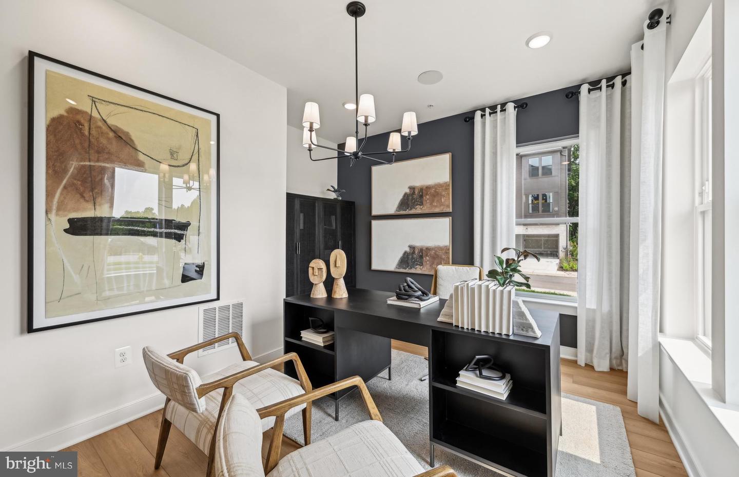 42617 BLACK ANGUS DR, ASHBURN, Virginia 20148, 3 Bedrooms Bedrooms, ,2 BathroomsBathrooms,Residential,For sale,42617 BLACK ANGUS DR,VALO2117524 MLS # VALO2117524