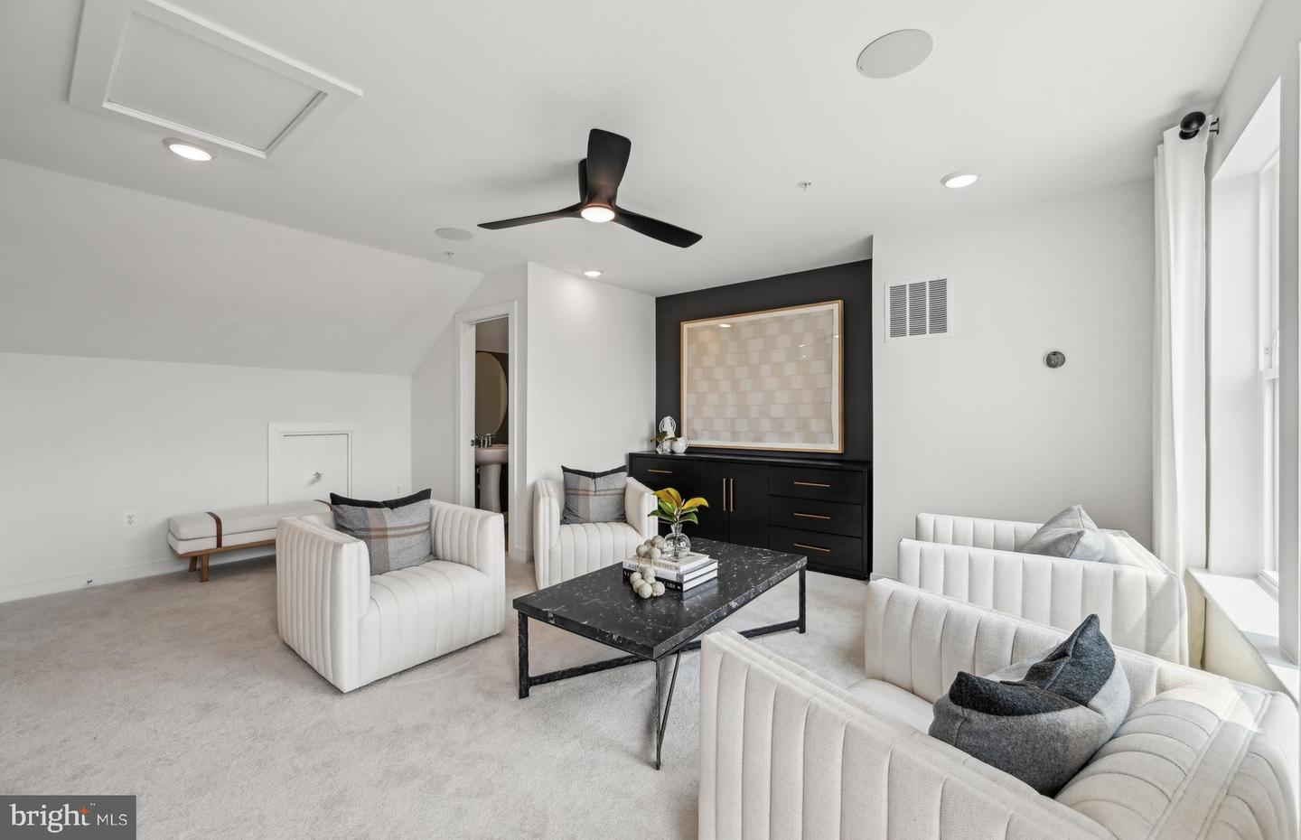 42617 BLACK ANGUS DR, ASHBURN, Virginia 20148, 3 Bedrooms Bedrooms, ,2 BathroomsBathrooms,Residential,For sale,42617 BLACK ANGUS DR,VALO2117524 MLS # VALO2117524