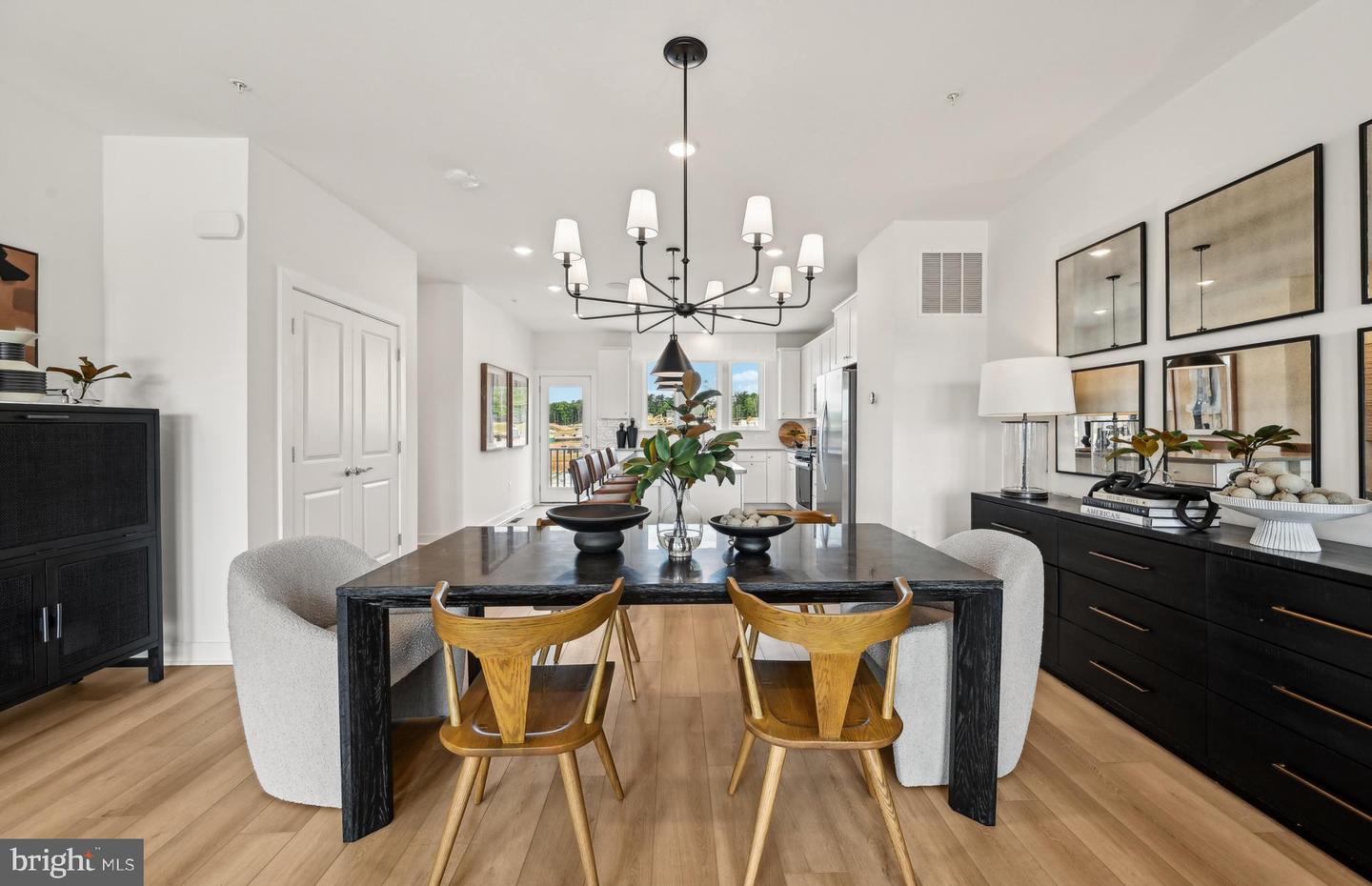 42617 BLACK ANGUS DR, ASHBURN, Virginia 20148, 3 Bedrooms Bedrooms, ,2 BathroomsBathrooms,Residential,For sale,42617 BLACK ANGUS DR,VALO2117524 MLS # VALO2117524