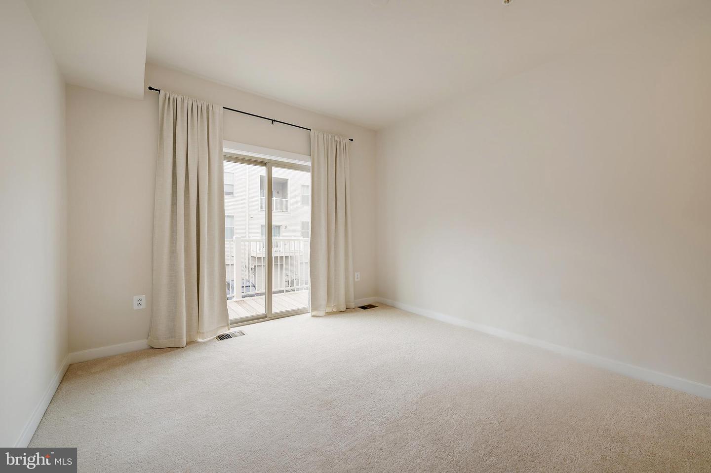 203-A PARK CENTRAL TER, MANASSAS PARK, Virginia 20111, 2 Bedrooms Bedrooms, ,2 BathroomsBathrooms,Residential,For sale,203-A PARK CENTRAL TER,VAMP2003756 MLS # VAMP2003756