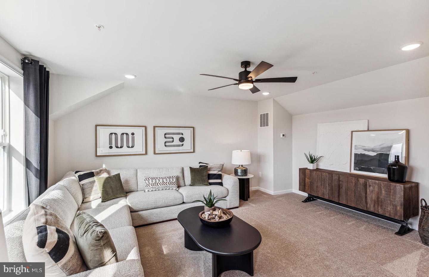 42629 BLACK ANGUS DR, ASHBURN, Virginia 20148, 3 Bedrooms Bedrooms, ,2 BathroomsBathrooms,Residential,For sale,42629 BLACK ANGUS DR,VALO2117528 MLS # VALO2117528