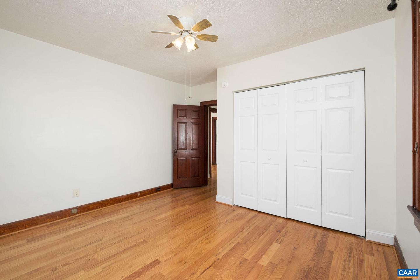 5 MONTGOMERY AVE, STAUNTON, Virginia 24401, 2 Bedrooms Bedrooms, ,1 BathroomBathrooms,Residential,For sale,5 MONTGOMERY AVE,674071 MLS # 674071