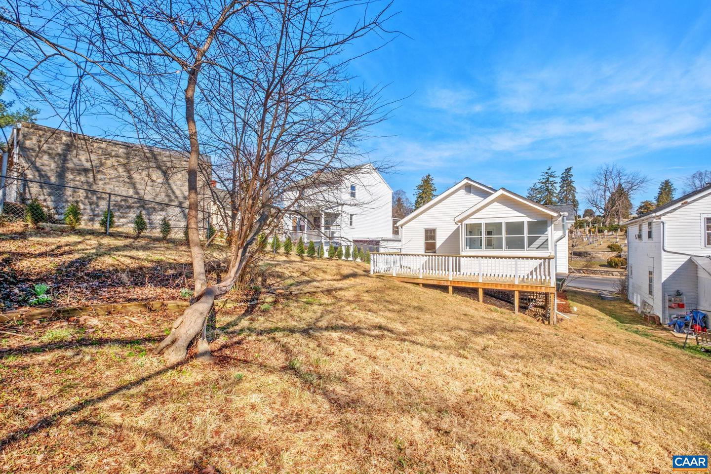 5 MONTGOMERY AVE, STAUNTON, Virginia 24401, 2 Bedrooms Bedrooms, ,1 BathroomBathrooms,Residential,For sale,5 MONTGOMERY AVE,674071 MLS # 674071