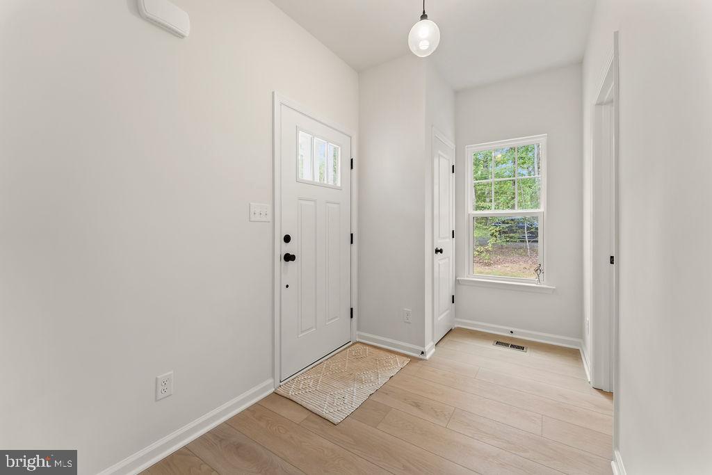 515 CONSTITUTION BLVD, LOCUST GROVE, Virginia 22508, 4 Bedrooms Bedrooms, 7 Rooms Rooms,2 BathroomsBathrooms,Residential,For sale,515 CONSTITUTION BLVD,VAOR2010604 MLS # VAOR2010604