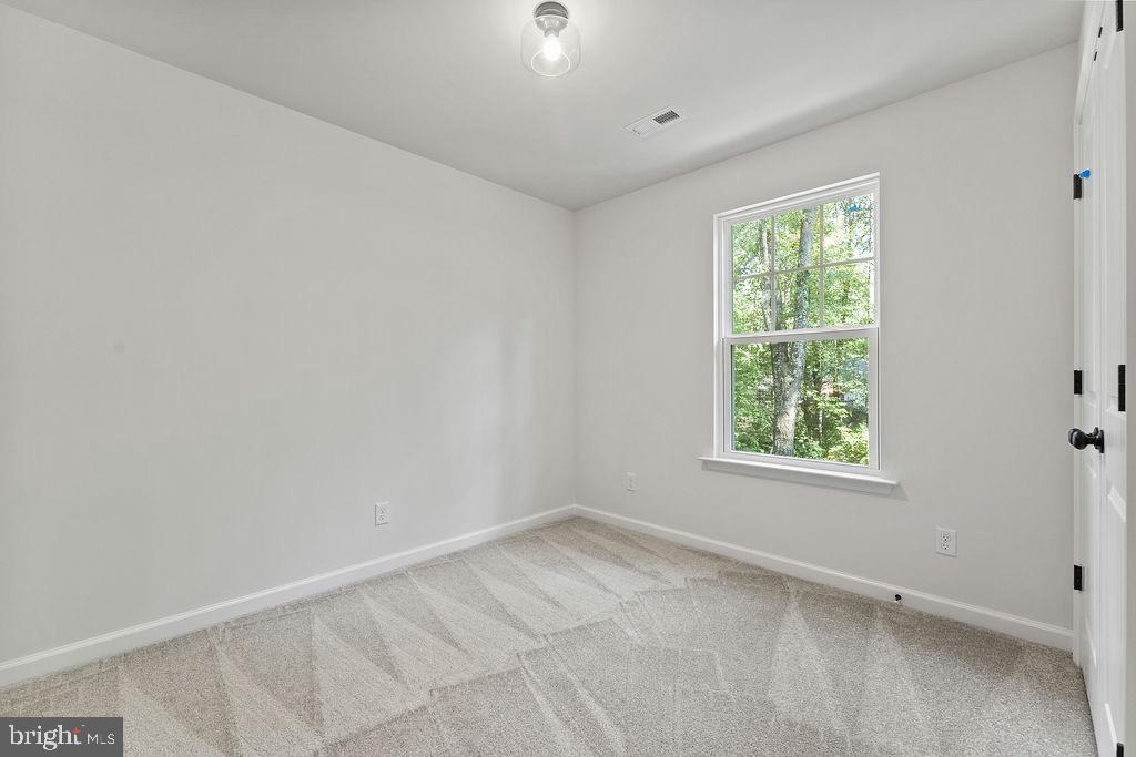 109 ASPEN CT, LOCUST GROVE, Virginia 22508, 4 Bedrooms Bedrooms, ,2 BathroomsBathrooms,Residential,For sale,109 ASPEN CT,VAOR2012444 MLS # VAOR2012444