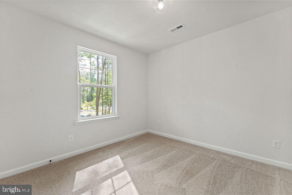 109 ASPEN CT, LOCUST GROVE, Virginia 22508, 4 Bedrooms Bedrooms, ,2 BathroomsBathrooms,Residential,For sale,109 ASPEN CT,VAOR2012444 MLS # VAOR2012444