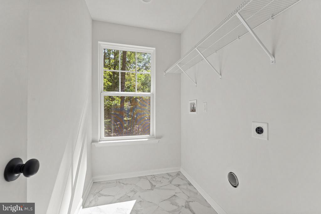 109 ASPEN CT, LOCUST GROVE, Virginia 22508, 4 Bedrooms Bedrooms, ,2 BathroomsBathrooms,Residential,For sale,109 ASPEN CT,VAOR2012444 MLS # VAOR2012444