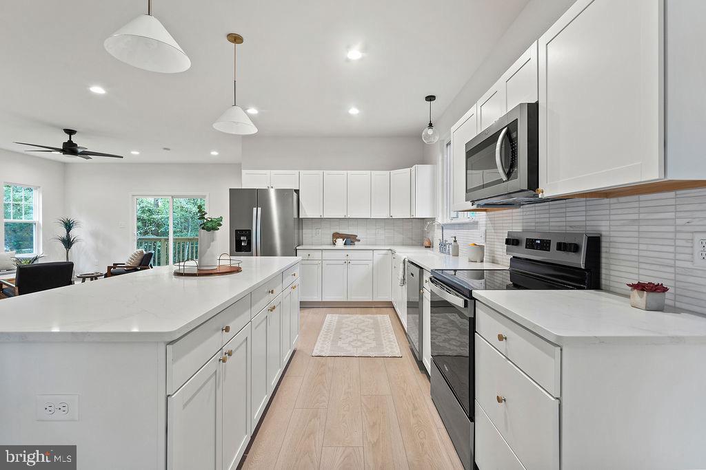 109 ASPEN CT, LOCUST GROVE, Virginia 22508, 4 Bedrooms Bedrooms, ,2 BathroomsBathrooms,Residential,For sale,109 ASPEN CT,VAOR2012444 MLS # VAOR2012444