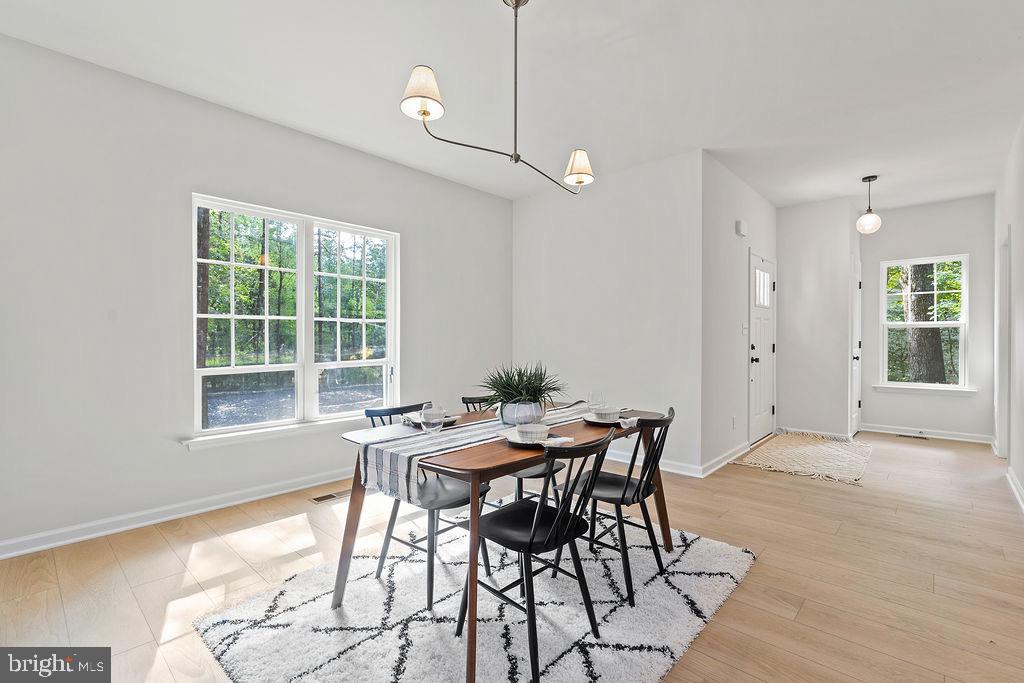 109 ASPEN CT, LOCUST GROVE, Virginia 22508, 4 Bedrooms Bedrooms, ,2 BathroomsBathrooms,Residential,For sale,109 ASPEN CT,VAOR2012444 MLS # VAOR2012444