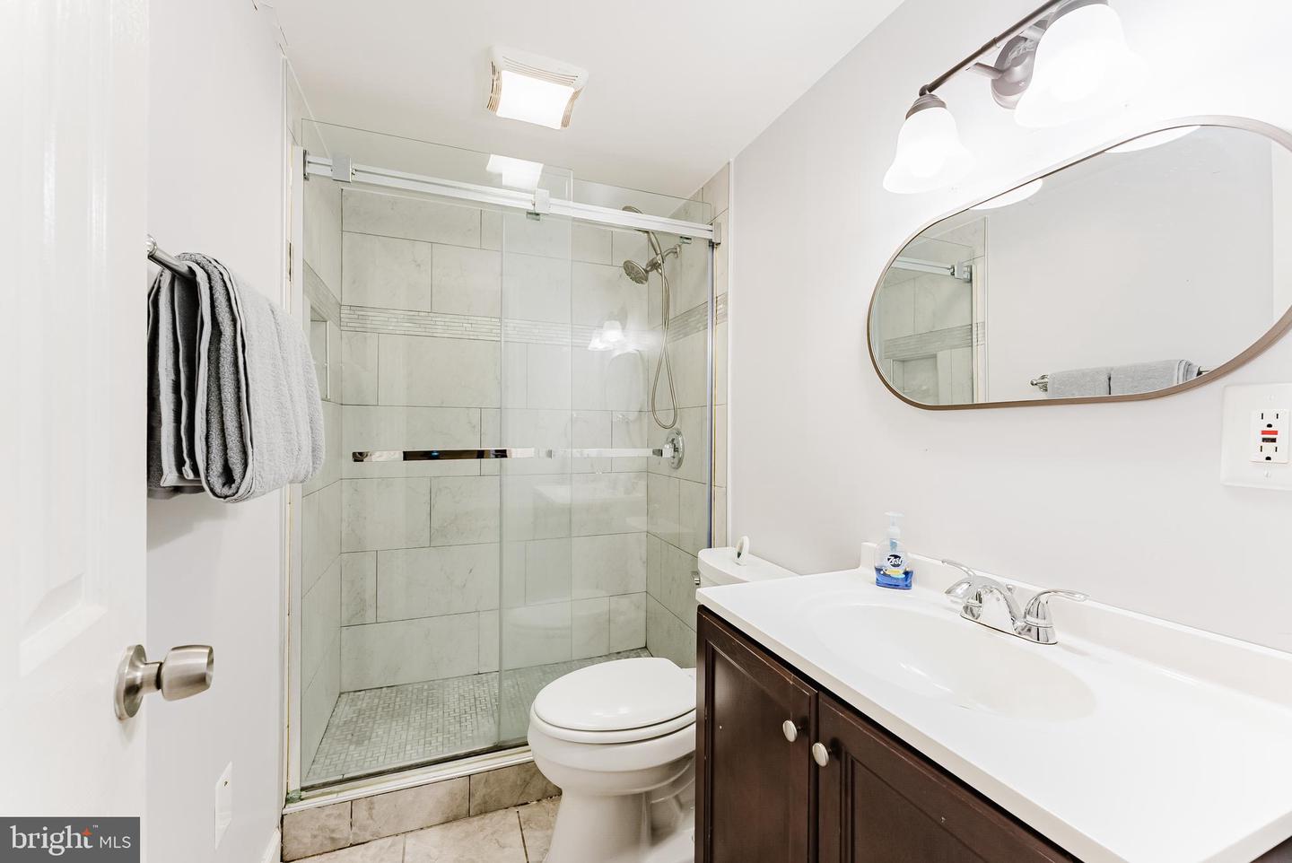 6317 TELEGRAPH RD, ALEXANDRIA, Virginia 22310, 3 Bedrooms Bedrooms, ,2 BathroomsBathrooms,Residential,For sale,6317 TELEGRAPH RD,VAFX2281450 MLS # VAFX2281450