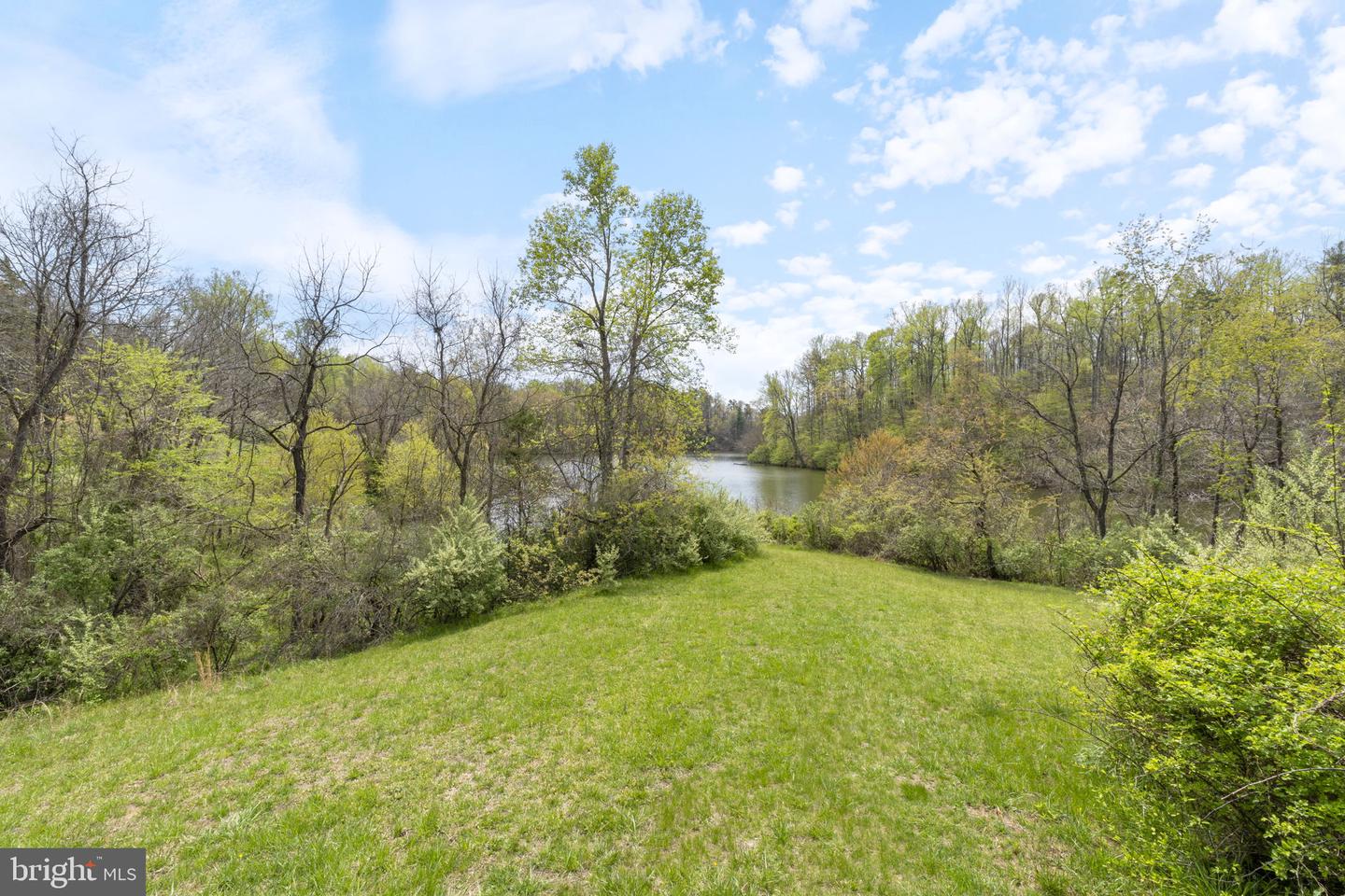 TBD LAKESIDE DR, CHARLOTTESVILLE, Virginia 22901, ,Land,For sale,TBD LAKESIDE DR,VAAB2001170 MLS # VAAB2001170