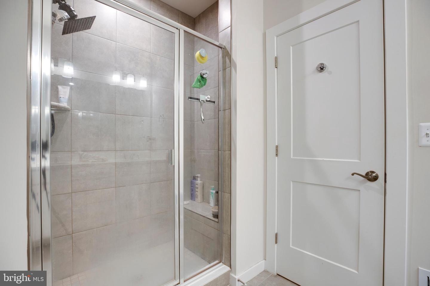 4614 OLIVINE DR #85, CHANTILLY, Virginia 20151, 3 Bedrooms Bedrooms, ,2 BathroomsBathrooms,Residential,For sale,4614 OLIVINE DR #85,VAFX2289272 MLS # VAFX2289272