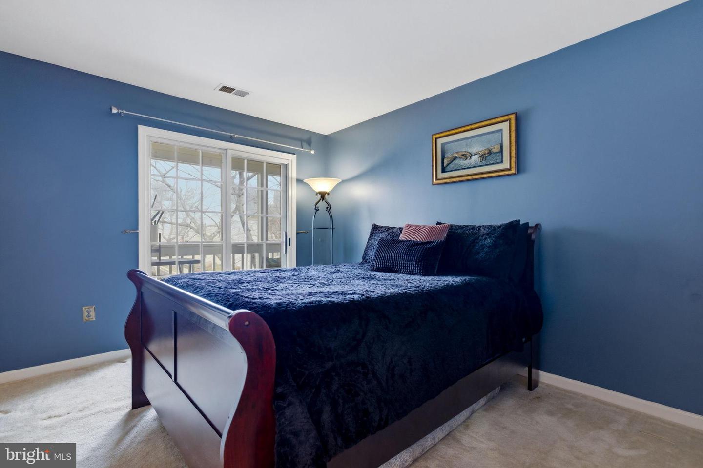 10208-C ASHBROOKE CT #19, OAKTON, Virginia 22124, 2 Bedrooms Bedrooms, 5 Rooms Rooms,2 BathroomsBathrooms,Residential,For sale,10208-C ASHBROOKE CT #19,VAFX2293732 MLS # VAFX2293732