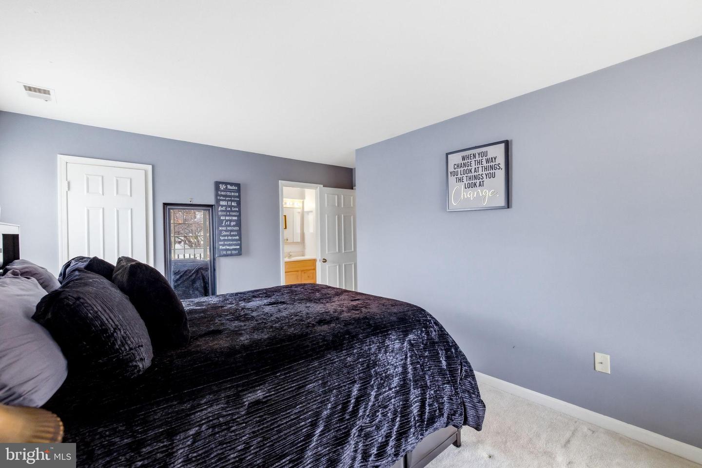 10208-C ASHBROOKE CT #19, OAKTON, Virginia 22124, 2 Bedrooms Bedrooms, 5 Rooms Rooms,2 BathroomsBathrooms,Residential,For sale,10208-C ASHBROOKE CT #19,VAFX2293732 MLS # VAFX2293732