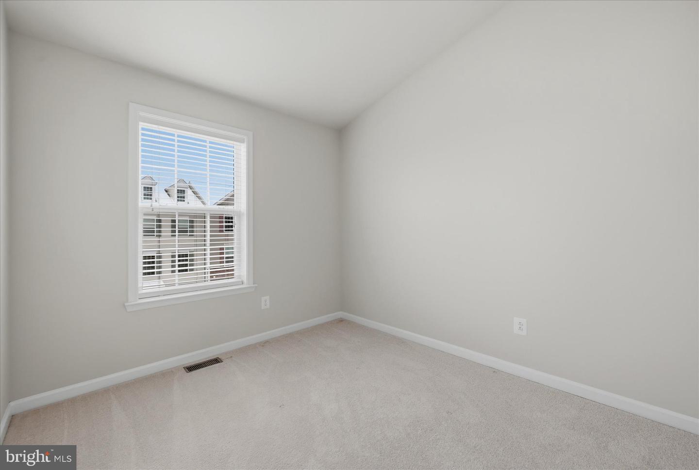 244 SCHRAMM LOOP, STEPHENS CITY, Virginia 22655, 3 Bedrooms Bedrooms, ,3 BathroomsBathrooms,Residential,For sale,244 SCHRAMM LOOP,VAFV2039958 MLS # VAFV2039958