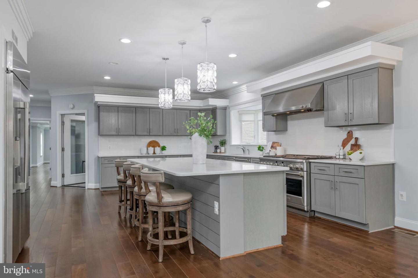 7908 HOLMES RUN DR, FALLS CHURCH, Virginia 22042, 6 Bedrooms Bedrooms, ,6 BathroomsBathrooms,Residential,For sale,7908 HOLMES RUN DR,VAFX2294146 MLS # VAFX2294146 7908 HOLMES RUN DR, FALLS CHURCH, Virginia 22042, 6 Bedrooms Bedrooms, ,6 BathroomsBathrooms,Residential,For sale,7908 HOLMES RUN DR,VAFX2294146 MLS # VAFX2294146