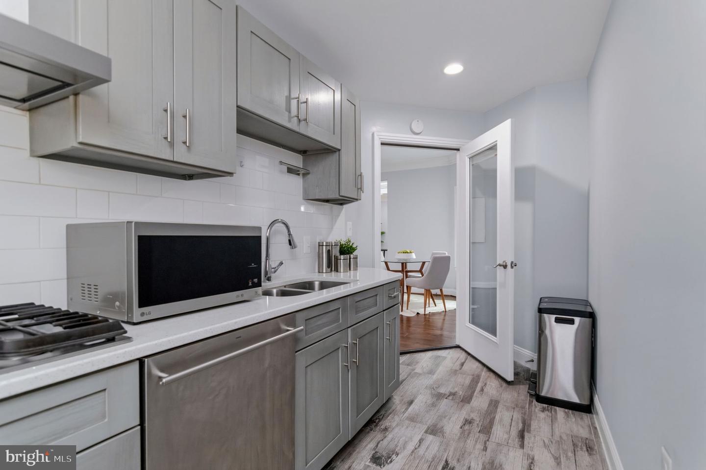 7908 HOLMES RUN DR, FALLS CHURCH, Virginia 22042, 6 Bedrooms Bedrooms, ,6 BathroomsBathrooms,Residential,For sale,7908 HOLMES RUN DR,VAFX2294146 MLS # VAFX2294146 7908 HOLMES RUN DR, FALLS CHURCH, Virginia 22042, 6 Bedrooms Bedrooms, ,6 BathroomsBathrooms,Residential,For sale,7908 HOLMES RUN DR,VAFX2294146 MLS # VAFX2294146