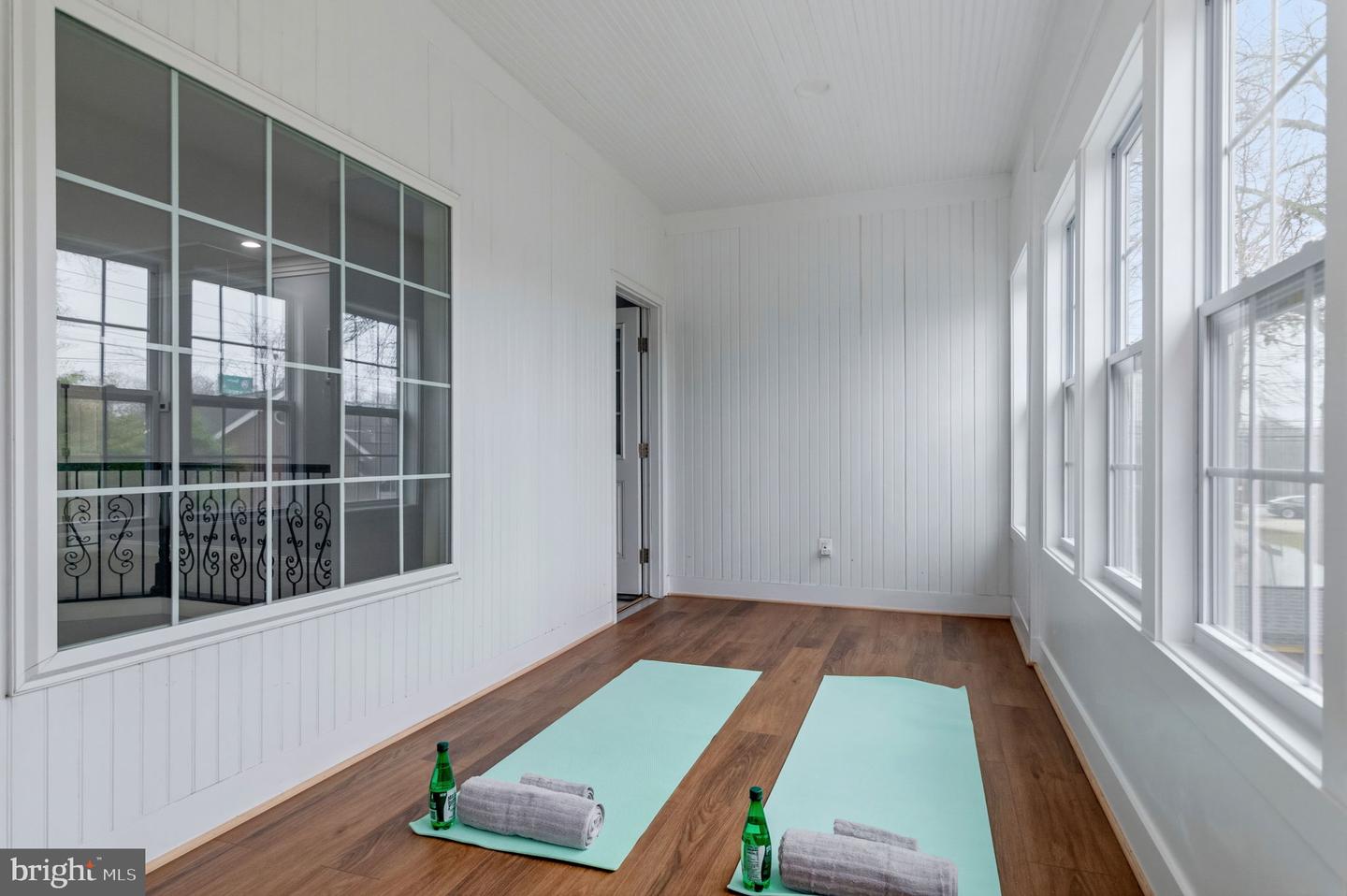 7908 HOLMES RUN DR, FALLS CHURCH, Virginia 22042, 6 Bedrooms Bedrooms, ,6 BathroomsBathrooms,Residential,For sale,7908 HOLMES RUN DR,VAFX2294146 MLS # VAFX2294146 7908 HOLMES RUN DR, FALLS CHURCH, Virginia 22042, 6 Bedrooms Bedrooms, ,6 BathroomsBathrooms,Residential,For sale,7908 HOLMES RUN DR,VAFX2294146 MLS # VAFX2294146