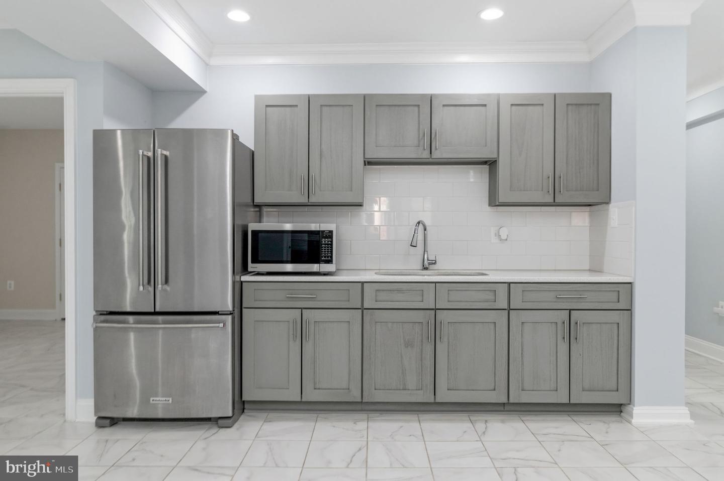 7908 HOLMES RUN DR, FALLS CHURCH, Virginia 22042, 6 Bedrooms Bedrooms, ,6 BathroomsBathrooms,Residential,For sale,7908 HOLMES RUN DR,VAFX2294146 MLS # VAFX2294146 7908 HOLMES RUN DR, FALLS CHURCH, Virginia 22042, 6 Bedrooms Bedrooms, ,6 BathroomsBathrooms,Residential,For sale,7908 HOLMES RUN DR,VAFX2294146 MLS # VAFX2294146