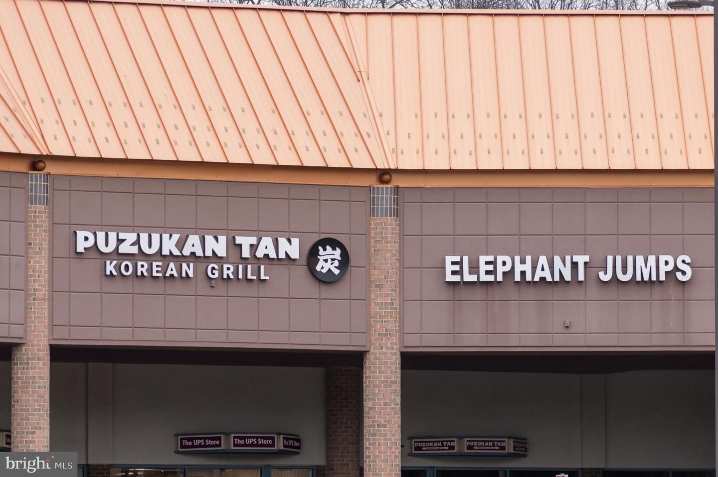 7908 HOLMES RUN DR, FALLS CHURCH, Virginia 22042, 6 Bedrooms Bedrooms, ,6 BathroomsBathrooms,Residential,For sale,7908 HOLMES RUN DR,VAFX2294146 MLS # VAFX2294146 7908 HOLMES RUN DR, FALLS CHURCH, Virginia 22042, 6 Bedrooms Bedrooms, ,6 BathroomsBathrooms,Residential,For sale,7908 HOLMES RUN DR,VAFX2294146 MLS # VAFX2294146