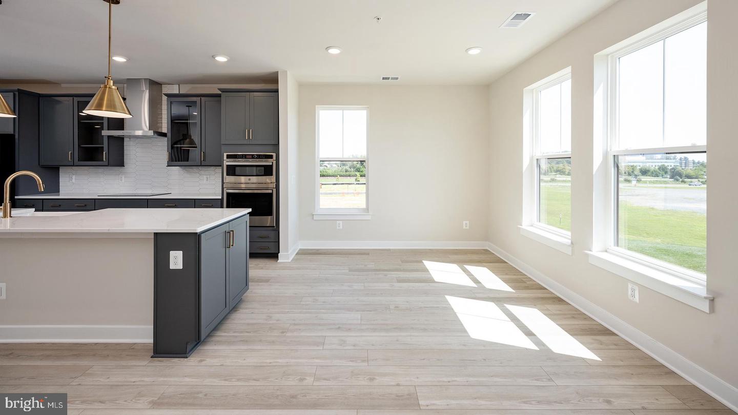 44576 STRABANE TER, ASHBURN, Virginia 20147, 3 Bedrooms Bedrooms, ,2 BathroomsBathrooms,Residential,For sale,44576 STRABANE TER,VALO2117576 MLS # VALO2117576