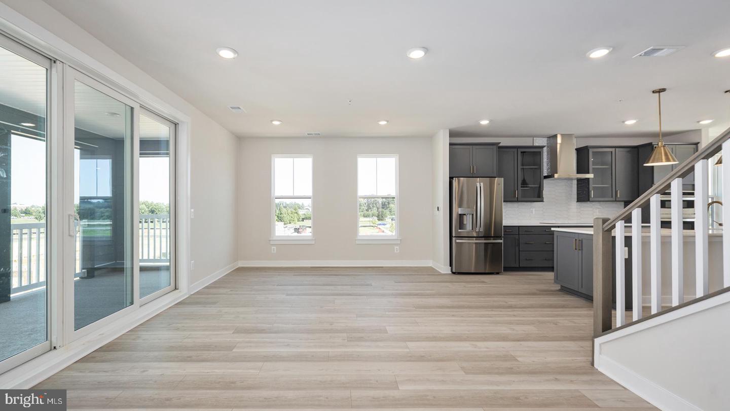 44576 STRABANE TER, ASHBURN, Virginia 20147, 3 Bedrooms Bedrooms, ,2 BathroomsBathrooms,Residential,For sale,44576 STRABANE TER,VALO2117576 MLS # VALO2117576