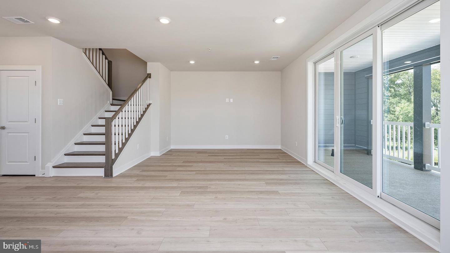 44576 STRABANE TER, ASHBURN, Virginia 20147, 3 Bedrooms Bedrooms, ,2 BathroomsBathrooms,Residential,For sale,44576 STRABANE TER,VALO2117576 MLS # VALO2117576