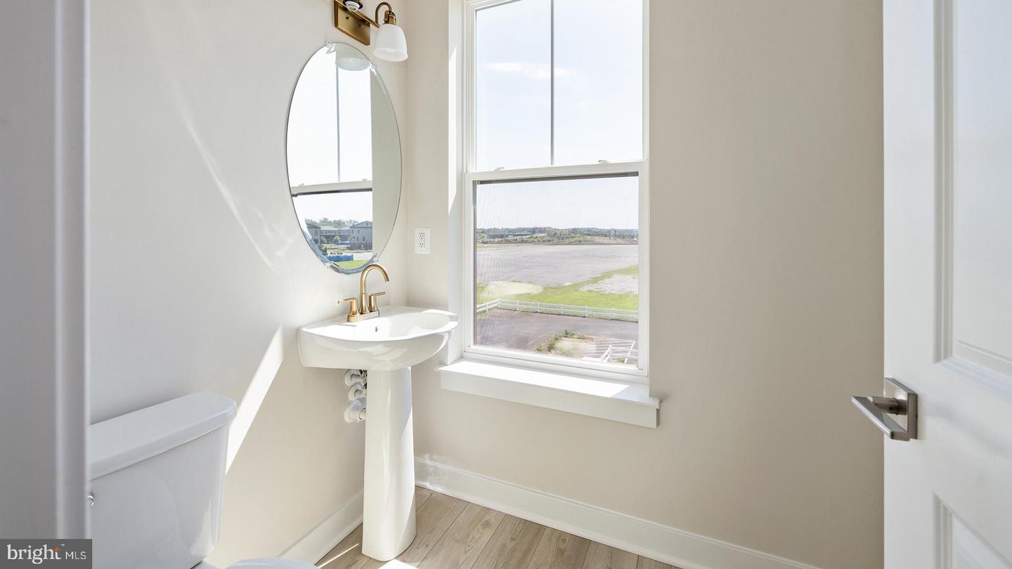 44576 STRABANE TER, ASHBURN, Virginia 20147, 3 Bedrooms Bedrooms, ,2 BathroomsBathrooms,Residential,For sale,44576 STRABANE TER,VALO2117576 MLS # VALO2117576