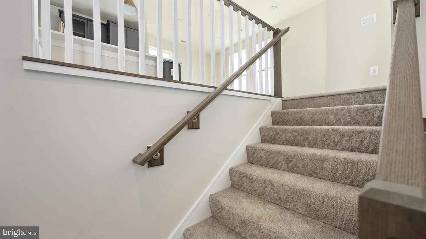 44576 STRABANE TER, ASHBURN, Virginia 20147, 3 Bedrooms Bedrooms, ,2 BathroomsBathrooms,Residential,For sale,44576 STRABANE TER,VALO2117576 MLS # VALO2117576