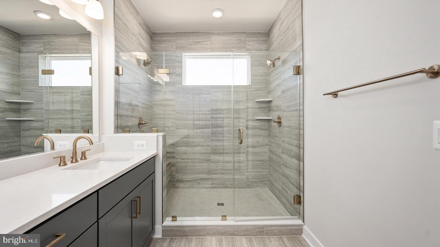 44576 STRABANE TER, ASHBURN, Virginia 20147, 3 Bedrooms Bedrooms, ,2 BathroomsBathrooms,Residential,For sale,44576 STRABANE TER,VALO2117576 MLS # VALO2117576