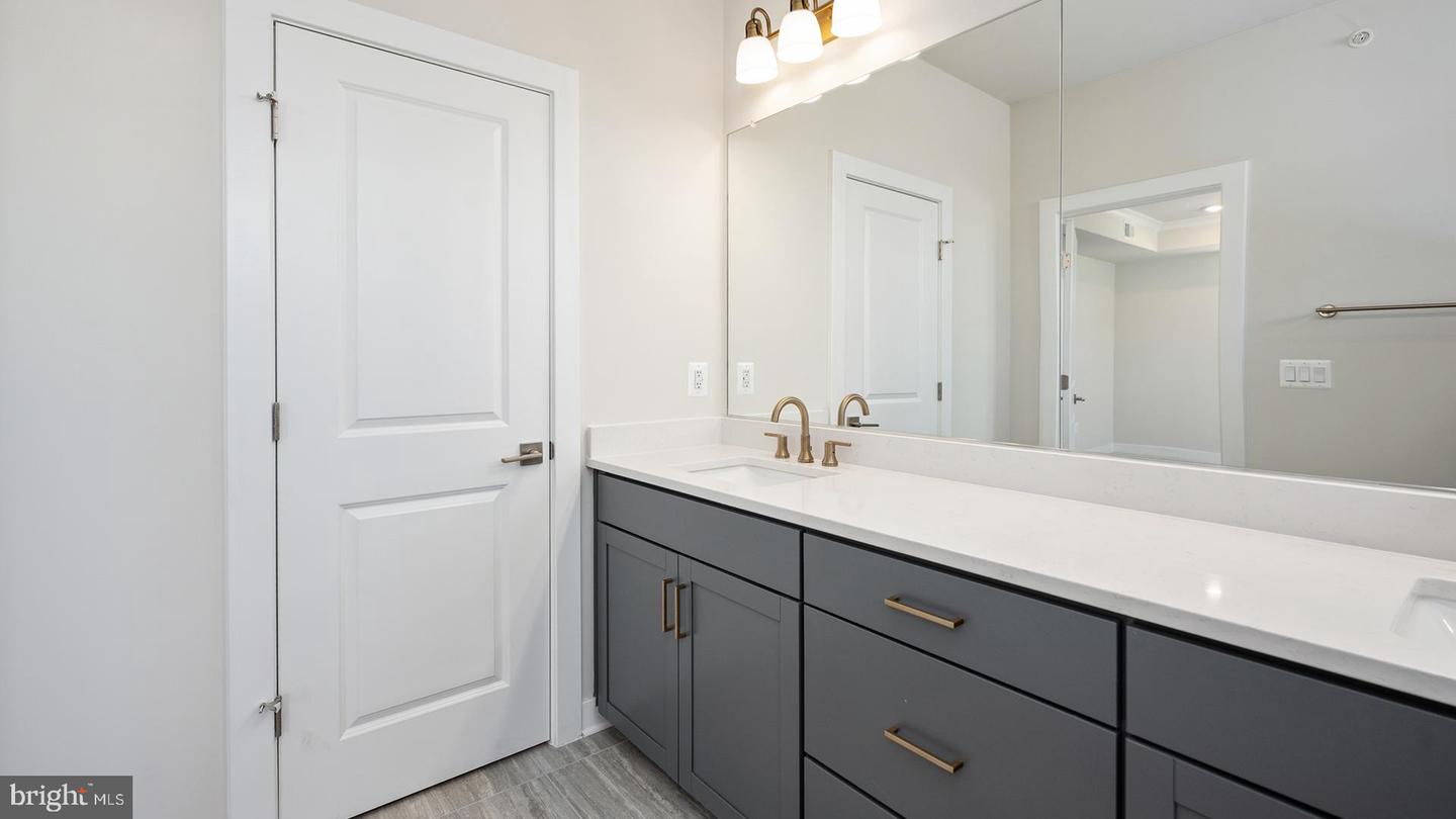 44576 STRABANE TER, ASHBURN, Virginia 20147, 3 Bedrooms Bedrooms, ,2 BathroomsBathrooms,Residential,For sale,44576 STRABANE TER,VALO2117576 MLS # VALO2117576