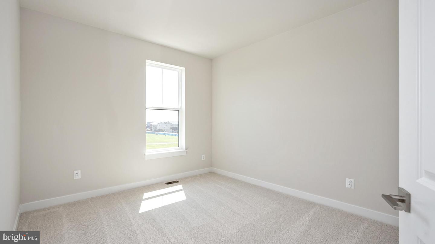 44576 STRABANE TER, ASHBURN, Virginia 20147, 3 Bedrooms Bedrooms, ,2 BathroomsBathrooms,Residential,For sale,44576 STRABANE TER,VALO2117576 MLS # VALO2117576