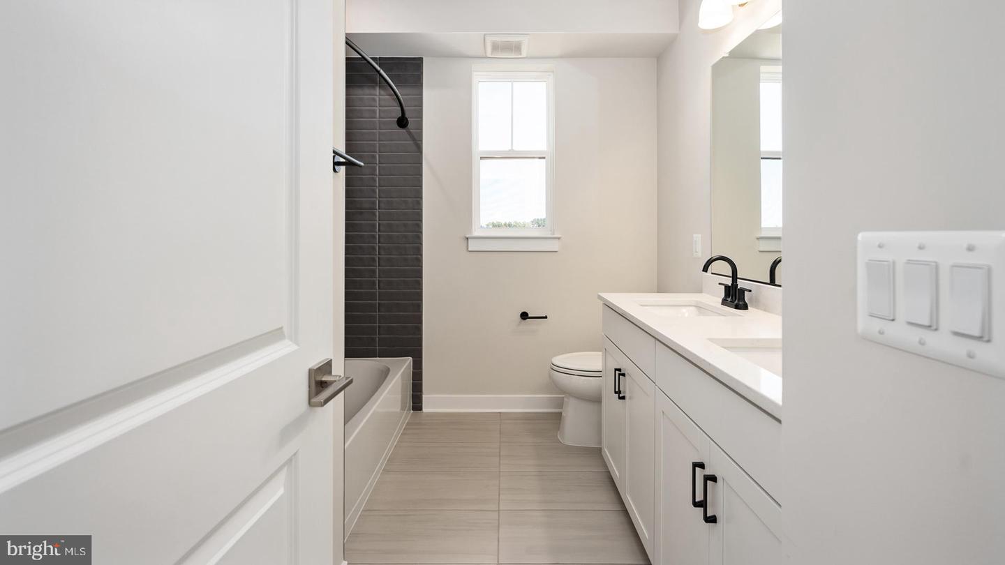 44576 STRABANE TER, ASHBURN, Virginia 20147, 3 Bedrooms Bedrooms, ,2 BathroomsBathrooms,Residential,For sale,44576 STRABANE TER,VALO2117576 MLS # VALO2117576