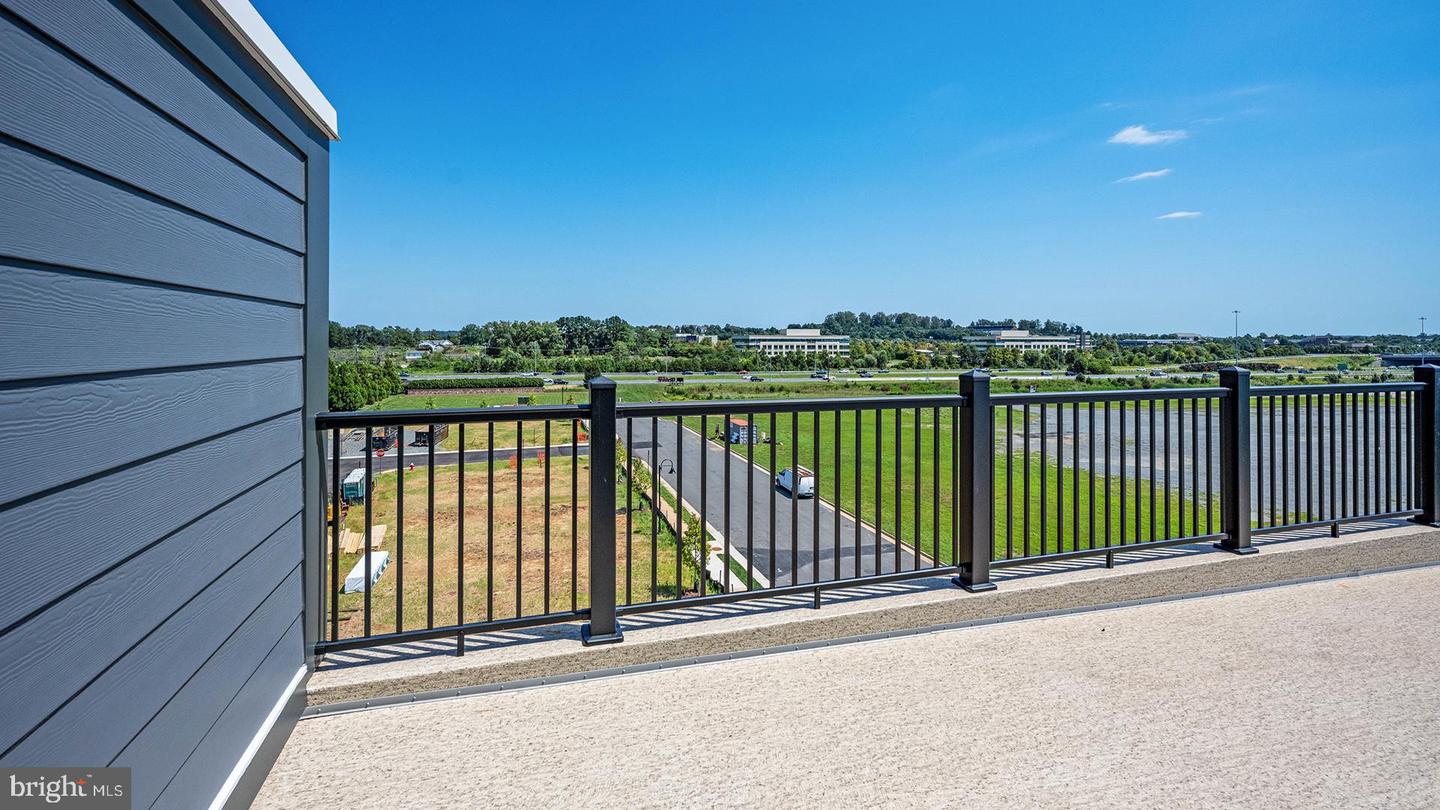 44576 STRABANE TER, ASHBURN, Virginia 20147, 3 Bedrooms Bedrooms, ,2 BathroomsBathrooms,Residential,For sale,44576 STRABANE TER,VALO2117576 MLS # VALO2117576