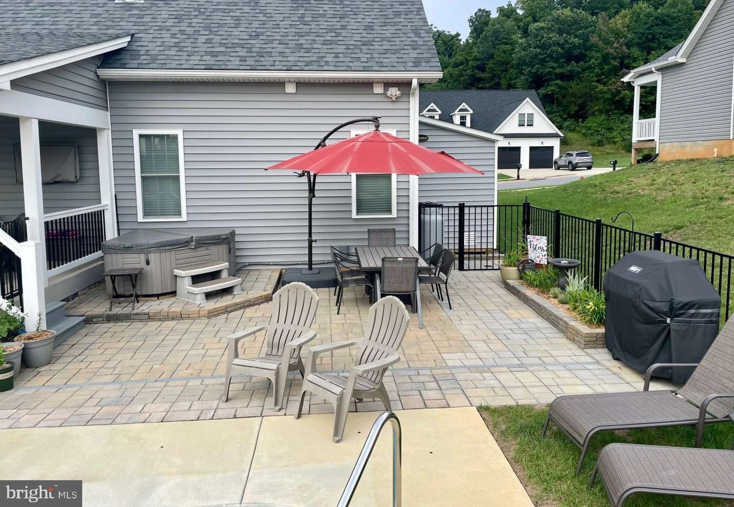 115 HULL HILLS LN, STAUNTON, Virginia 24401, 4 Bedrooms Bedrooms, 10 Rooms Rooms,2 BathroomsBathrooms,Residential,For sale,115 HULL HILLS LN,VAAG2002756 MLS # VAAG2002756