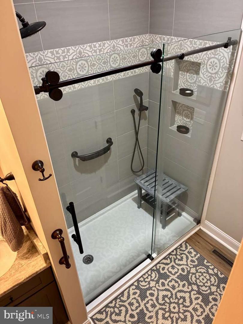 115 HULL HILLS LN, STAUNTON, Virginia 24401, 4 Bedrooms Bedrooms, 10 Rooms Rooms,2 BathroomsBathrooms,Residential,For sale,115 HULL HILLS LN,VAAG2002756 MLS # VAAG2002756