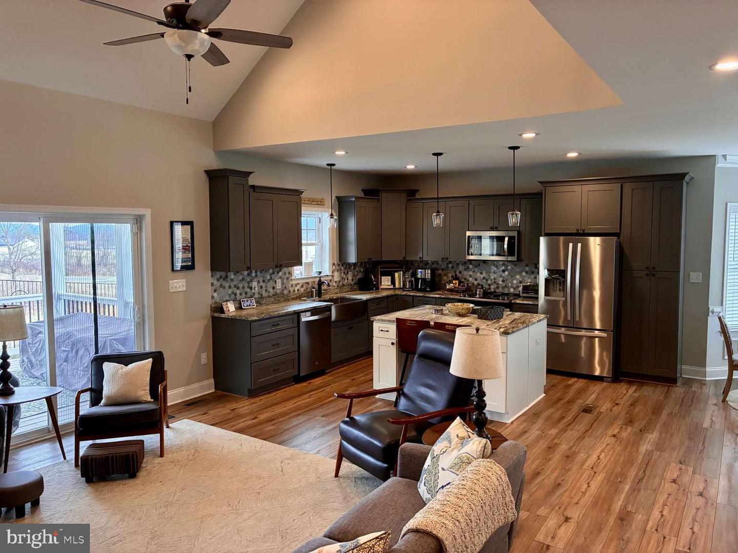 115 HULL HILLS LN, STAUNTON, Virginia 24401, 4 Bedrooms Bedrooms, 10 Rooms Rooms,2 BathroomsBathrooms,Residential,For sale,115 HULL HILLS LN,VAAG2002756 MLS # VAAG2002756