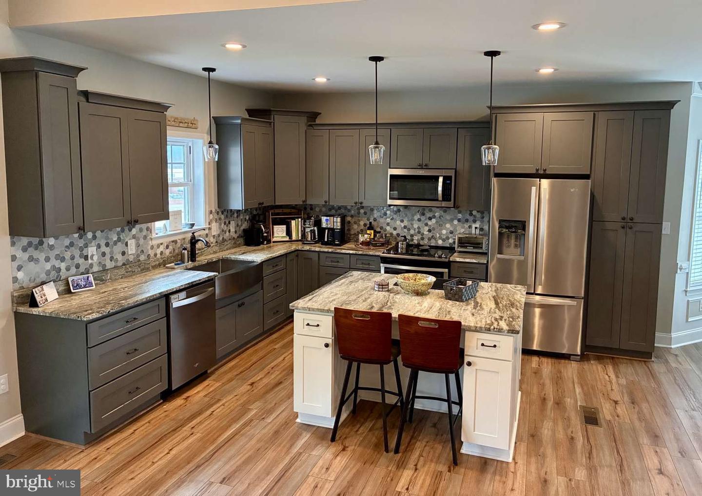 115 HULL HILLS LN, STAUNTON, Virginia 24401, 4 Bedrooms Bedrooms, 10 Rooms Rooms,2 BathroomsBathrooms,Residential,For sale,115 HULL HILLS LN,VAAG2002756 MLS # VAAG2002756