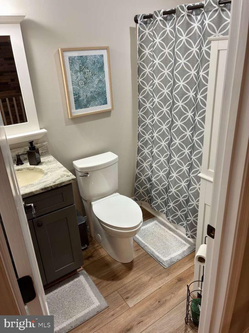 115 HULL HILLS LN, STAUNTON, Virginia 24401, 4 Bedrooms Bedrooms, 10 Rooms Rooms,2 BathroomsBathrooms,Residential,For sale,115 HULL HILLS LN,VAAG2002756 MLS # VAAG2002756