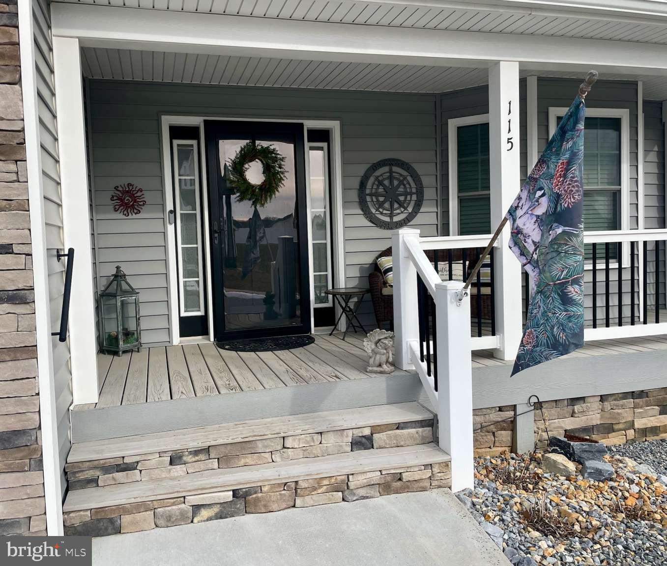 115 HULL HILLS LN, STAUNTON, Virginia 24401, 4 Bedrooms Bedrooms, 10 Rooms Rooms,2 BathroomsBathrooms,Residential,For sale,115 HULL HILLS LN,VAAG2002756 MLS # VAAG2002756